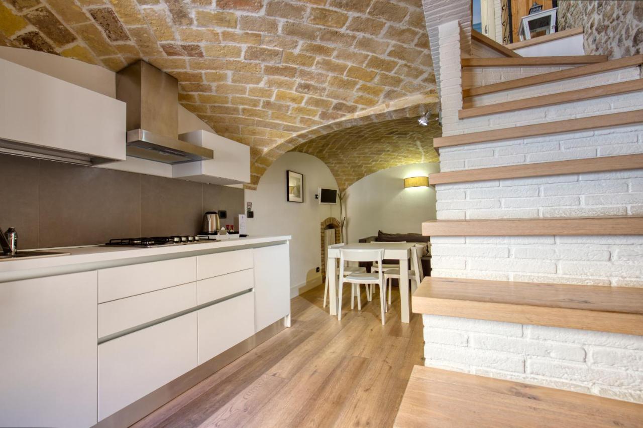 Residenza Amblingh Bed & Breakfast Vasto Exterior photo
