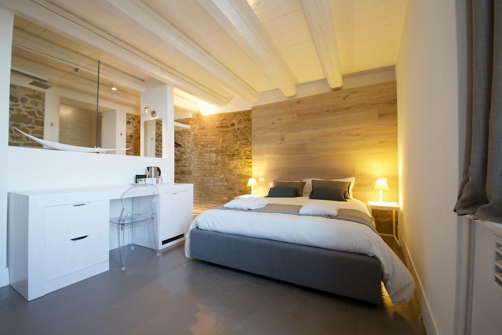 Residenza Amblingh Bed & Breakfast Vasto Room photo
